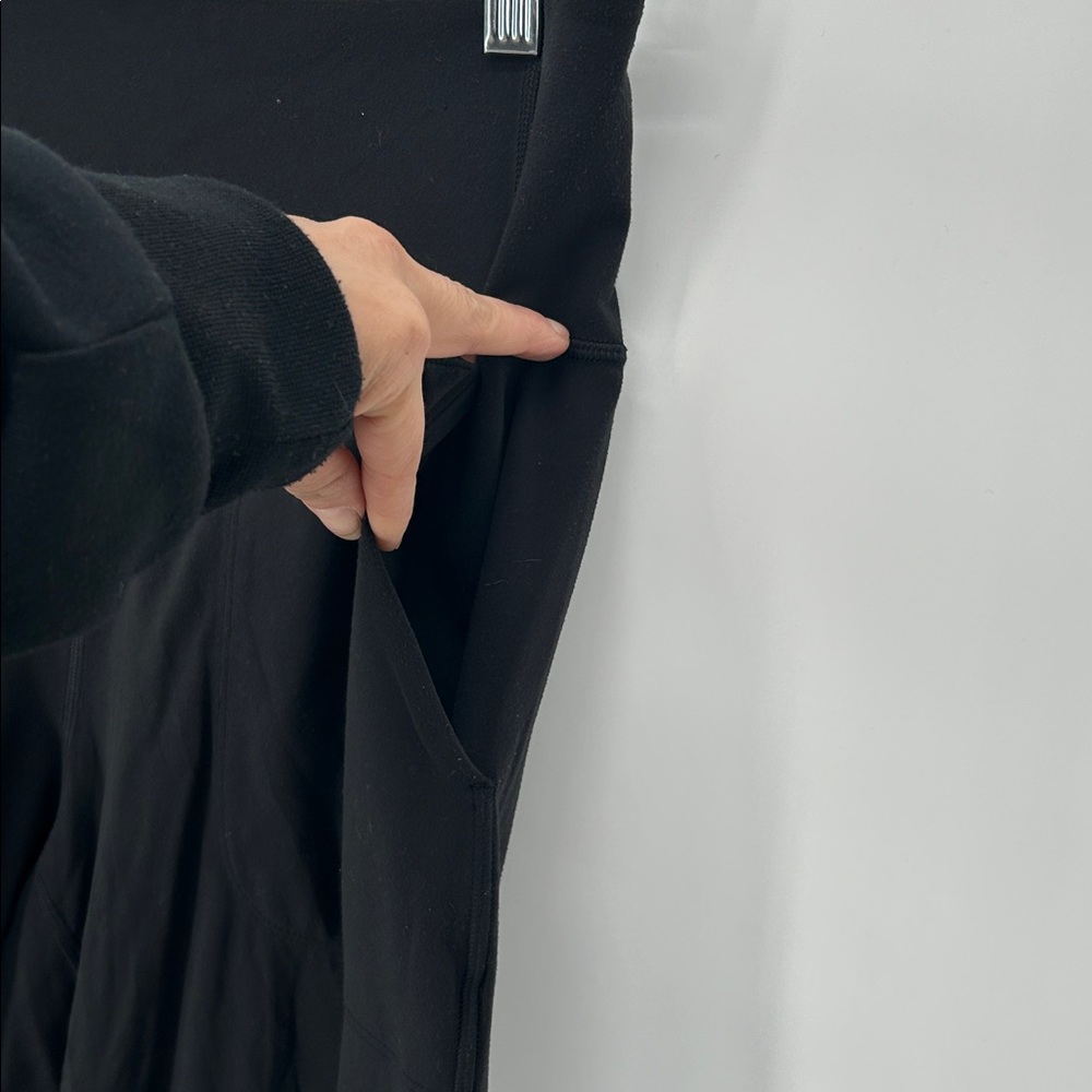 Lululemon Align Wide-Leg Crop Pants Black Size 10 | Nulu High-Rise Yoga - Picture 5 of 13